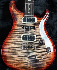 PRS Modern Eagle V Charcoal Cherry Burst